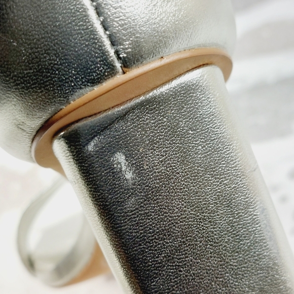 New Vince Camuto Margry Silver Block Heel Ankle Strap Sandals E815 - Picture 13 of 15